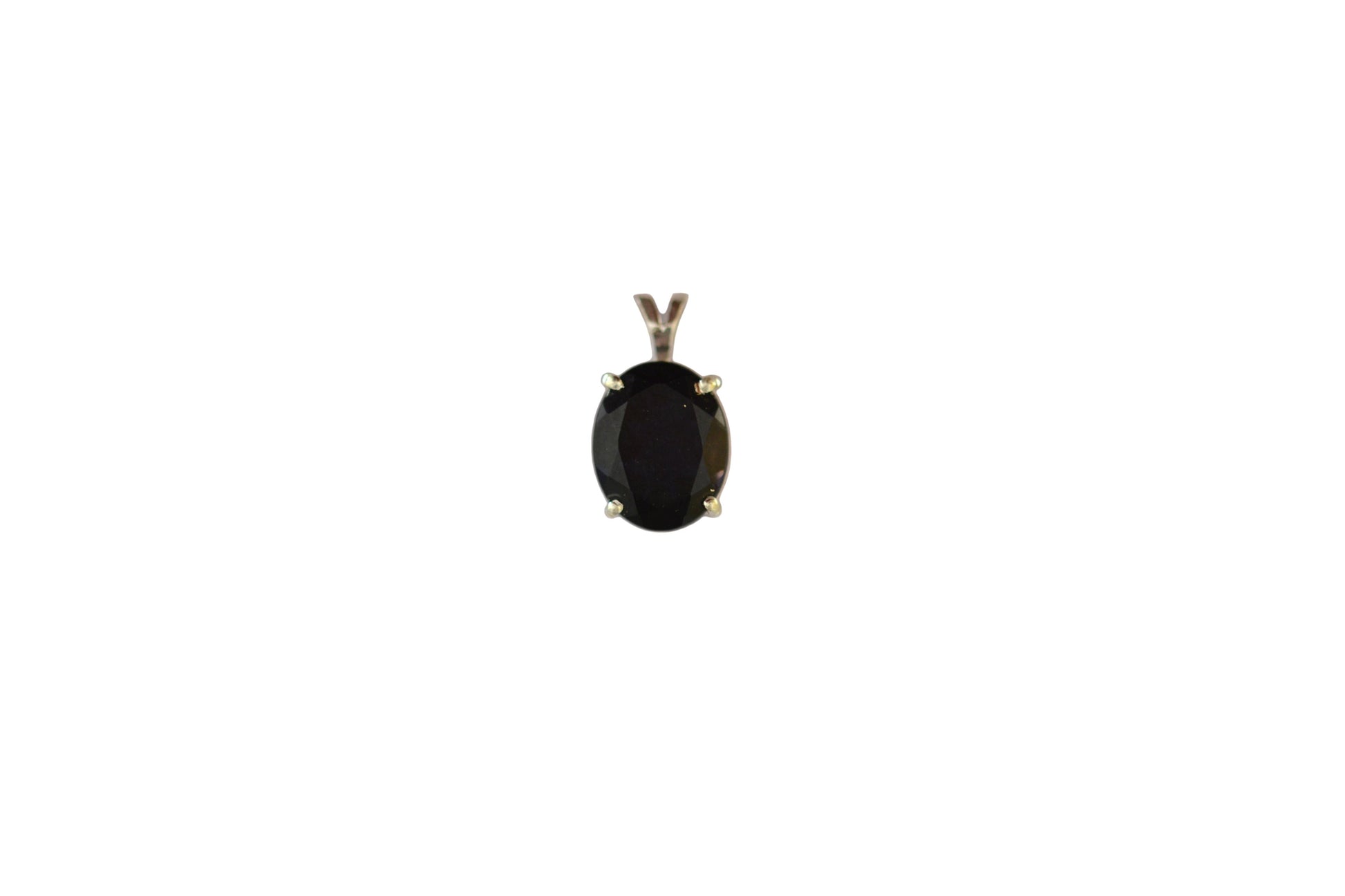 Garnet Oval Shape 925 Silver Prong